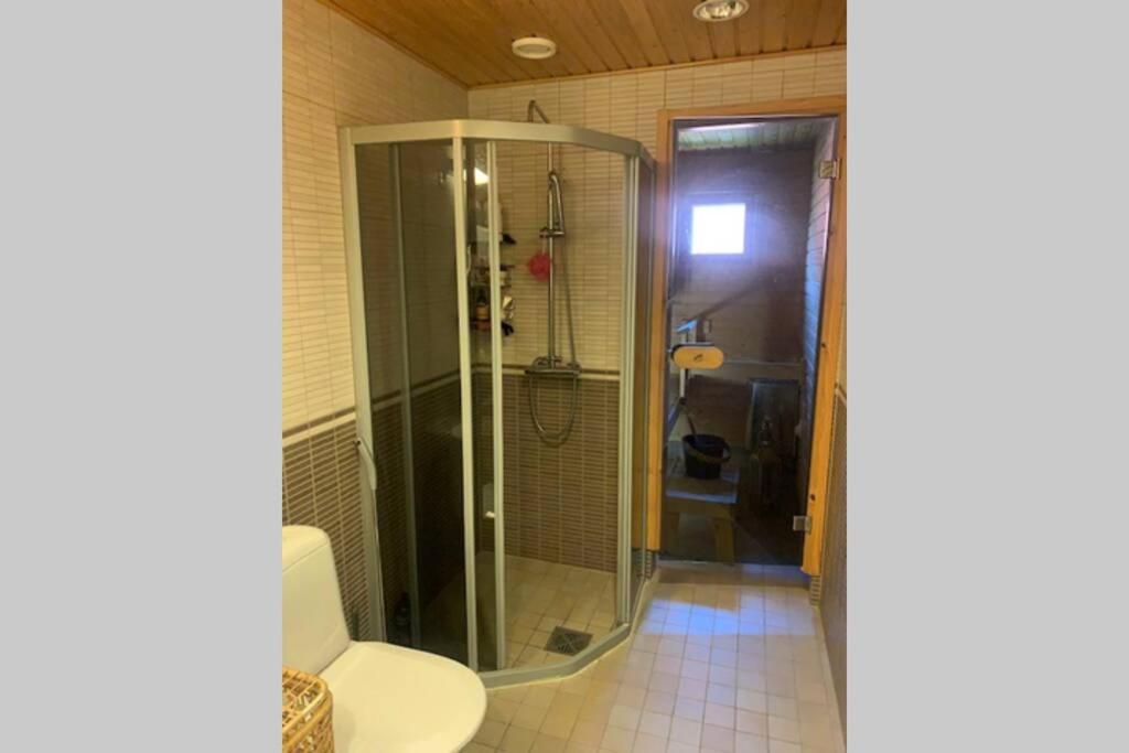 דירות וואנטאה Luxus House With Sauna Nearby Airport מראה חיצוני תמונה