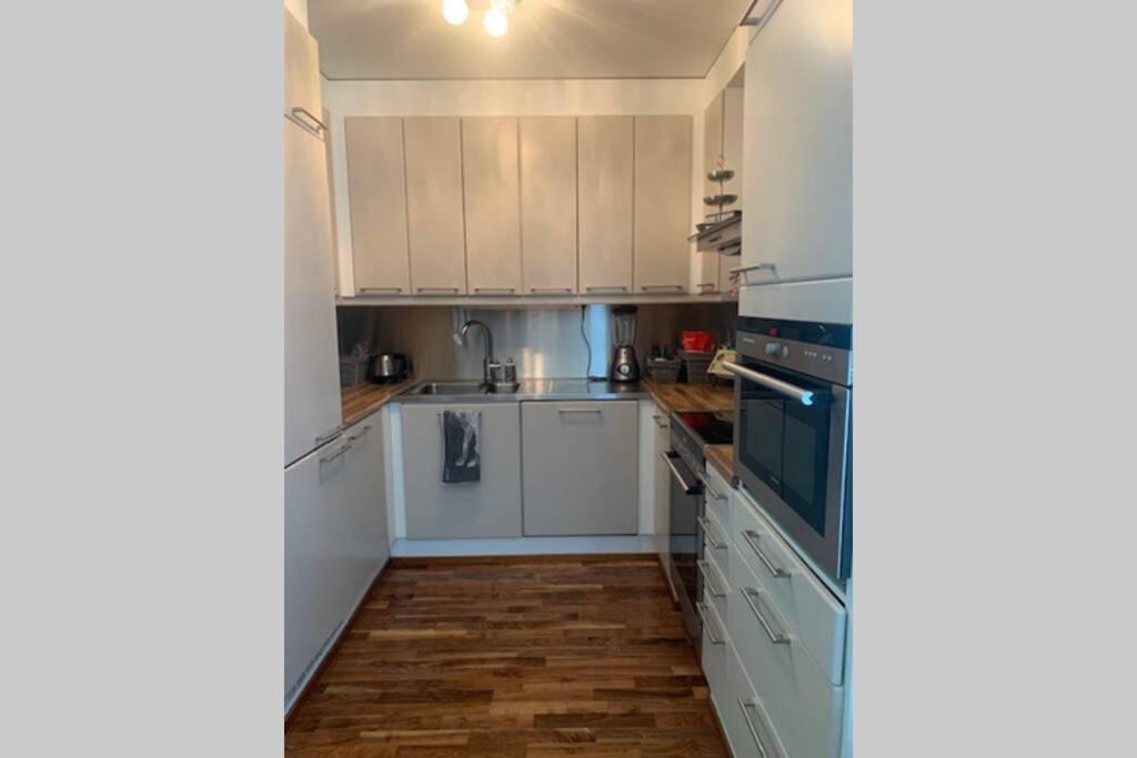 דירות וואנטאה Luxus House With Sauna Nearby Airport מראה חיצוני תמונה